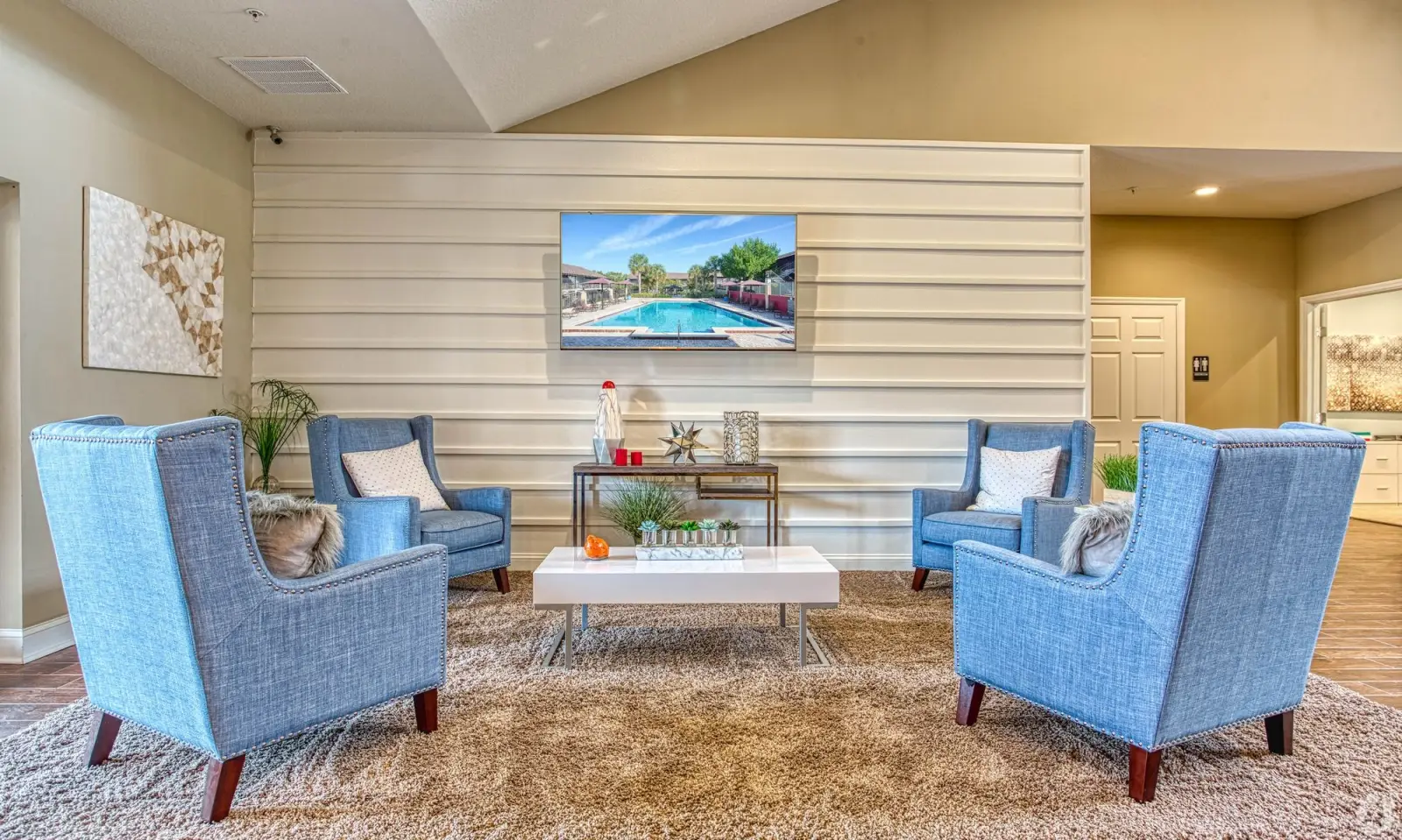 Clubhouse at The Essex apartments - Apartments for rent in Altamonte Springs