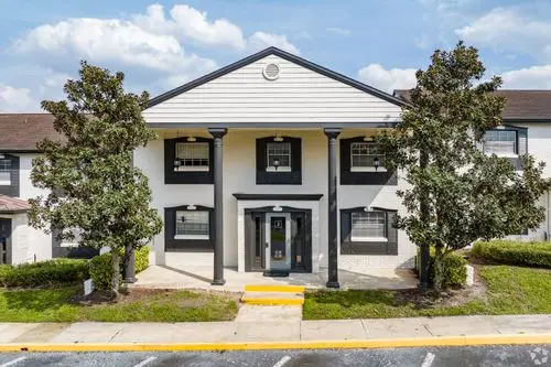 The Essex Altamonte Springs apartment Leasing Office
