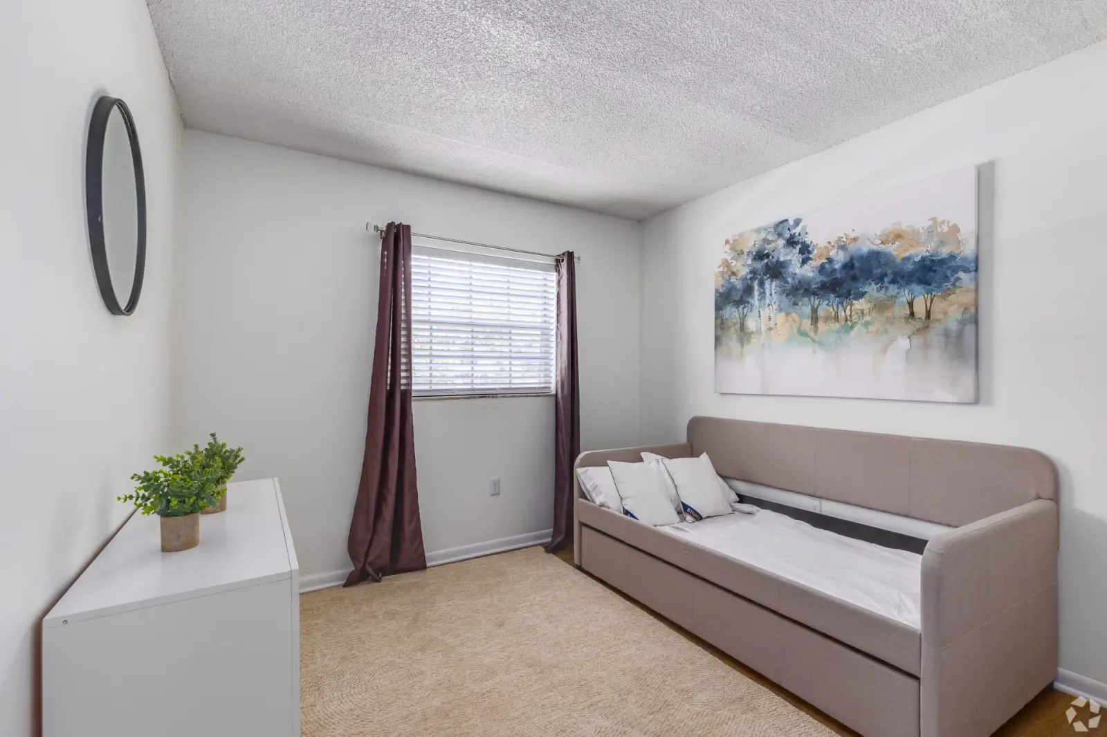 Model apartment living room at The Essex - Apartment complexes in Altamonte Springs, FL